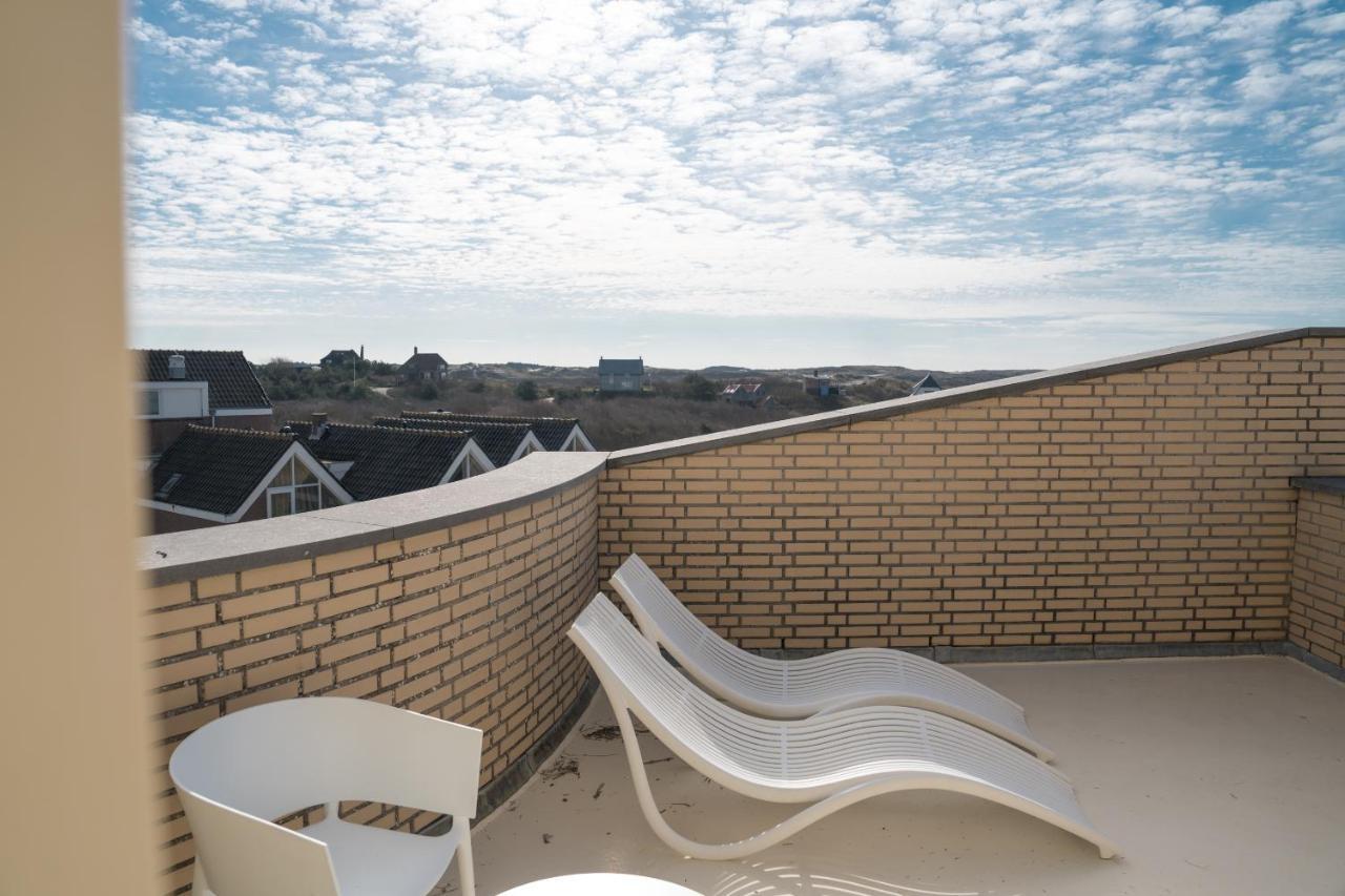 Strandhotel Nassau-Bergen Bergen aan Zee Esterno foto