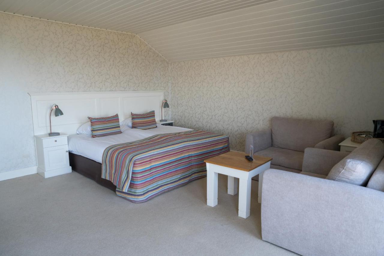Strandhotel Nassau-Bergen Bergen aan Zee Esterno foto